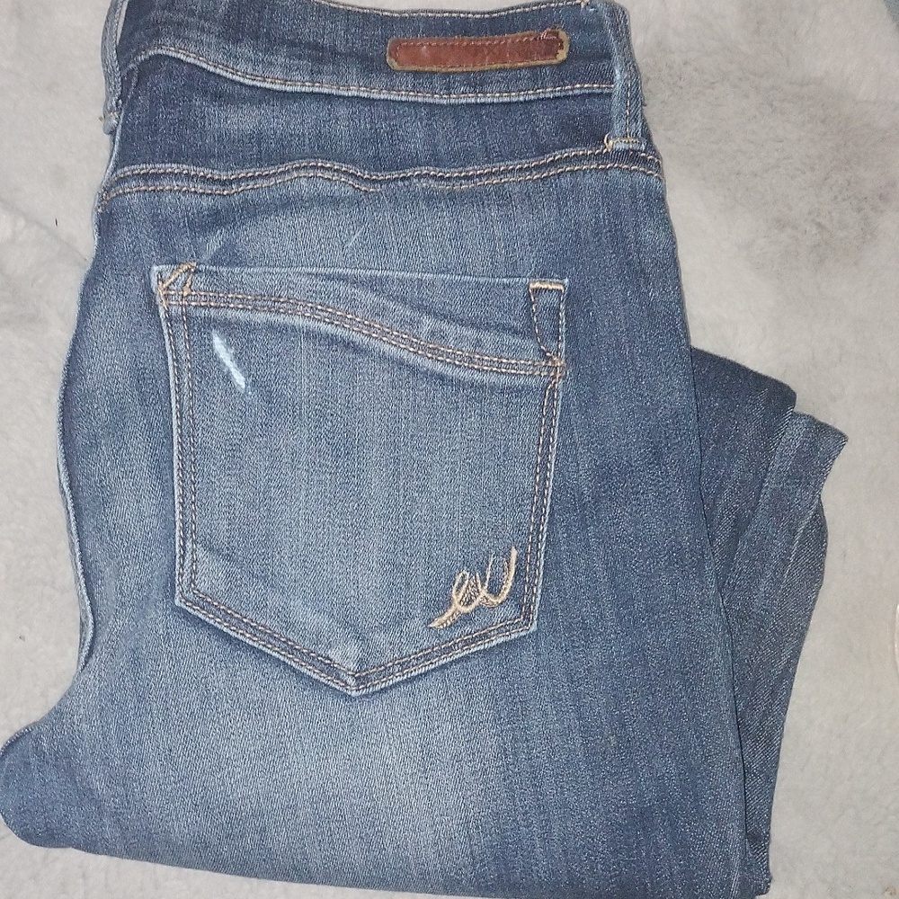 Women's jeans